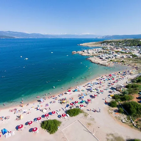 Andela J Penzion 3*